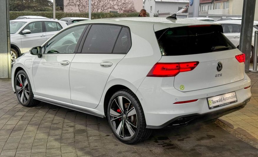 Volkswagen Golf VIII GTE 1.4 e Hybride