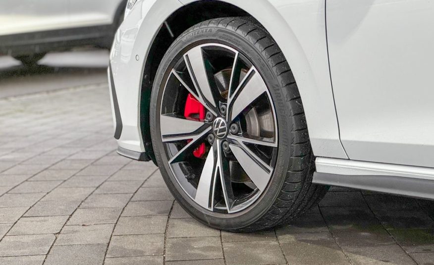 Volkswagen Golf VIII GTE 1.4 e Hybride