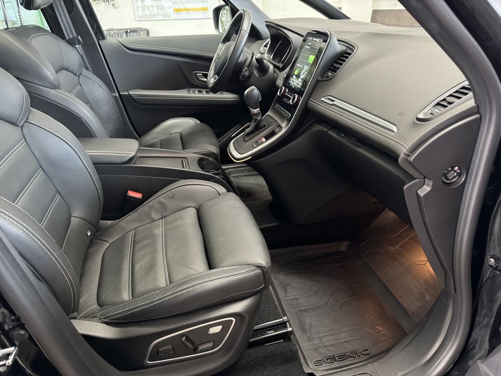 Renault Grand Scénic IV 1.3 TCe 7 places