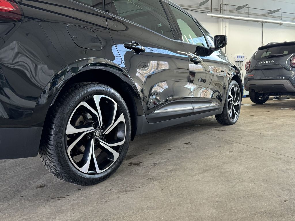 Renault Grand Scénic IV 1.3 TCe 7 places