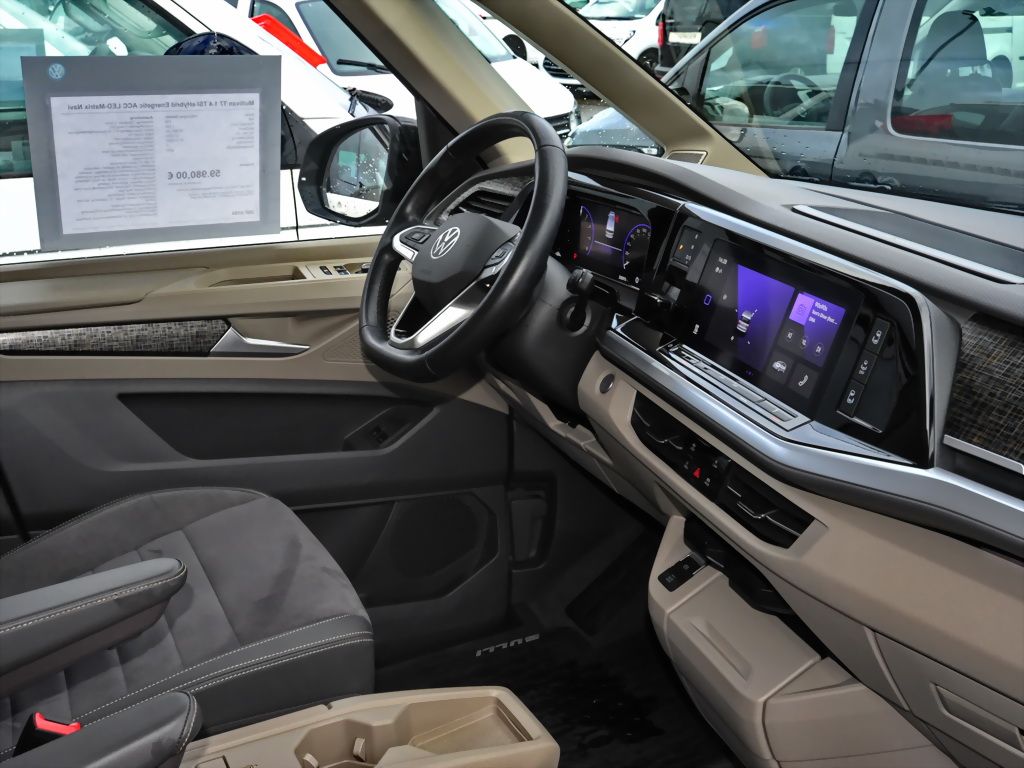 Volkswagen T7 Multivan 1.4 TSI eHybrid
