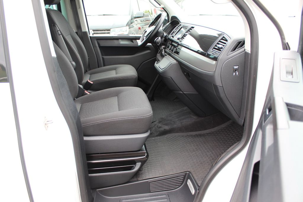 Volkswagen T6 California Beach Edition