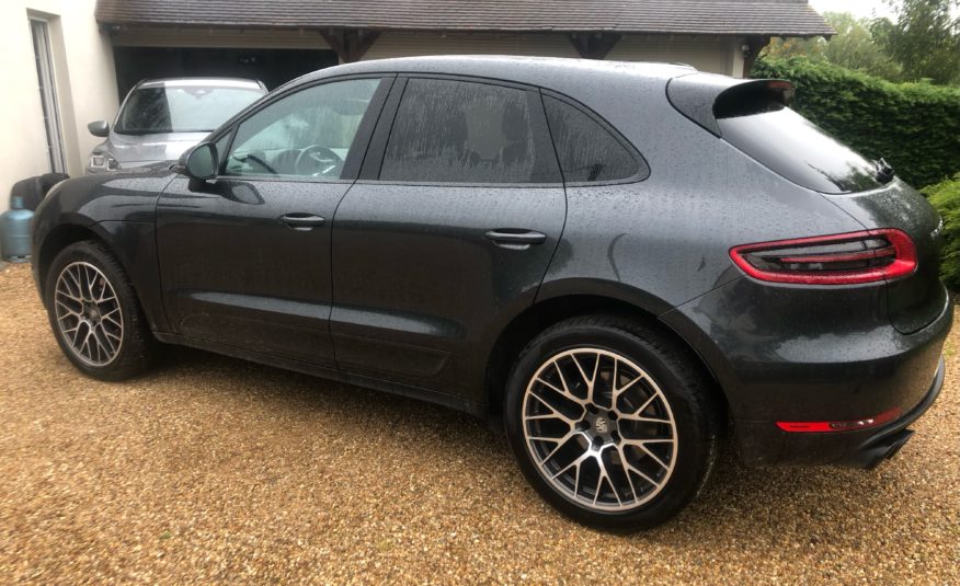 Porsche MACAN 2.0 252CH PDK