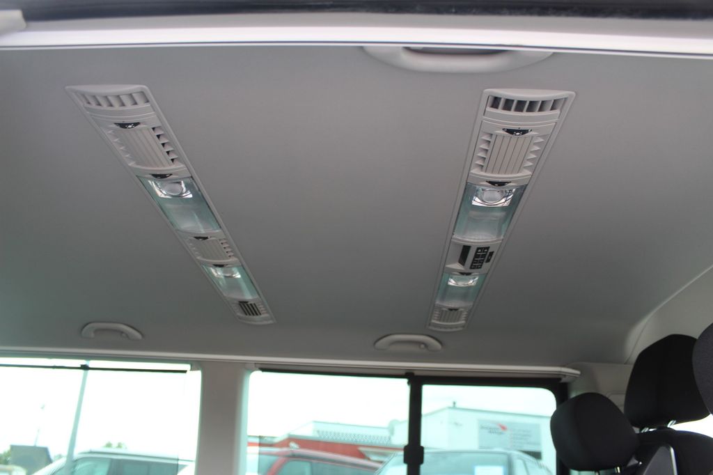 Volkswagen T6 Multivan Trendline DSG