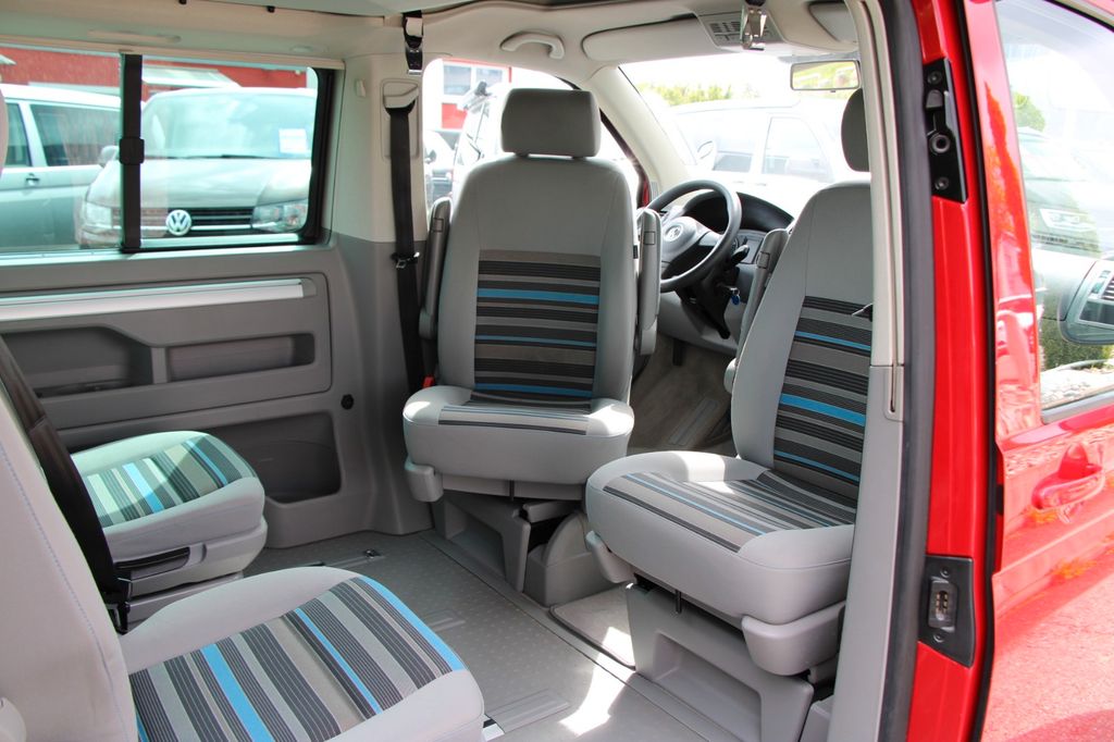 Volkswagen T5 California Beach 7 places