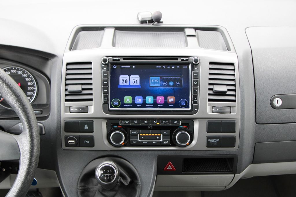 Volkswagen T5 California Beach 7 places