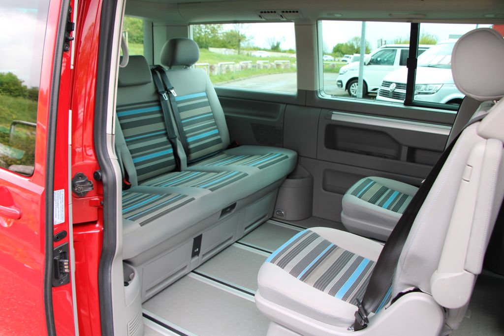Volkswagen T5 California Beach 7 places