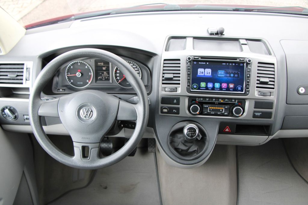 Volkswagen T5 California Beach 7 places