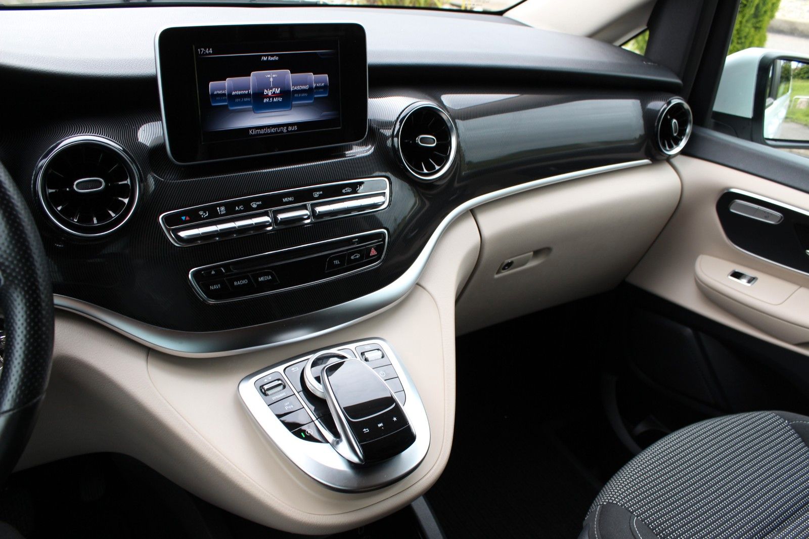 Mercedes-Benz V 250 d 4-Matic Edition