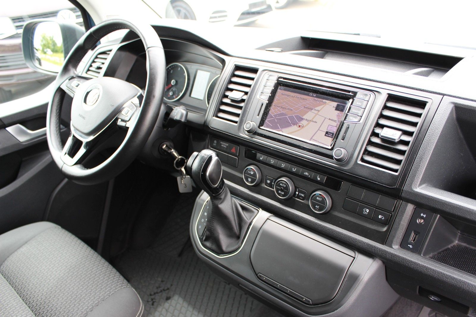 Volkswagen T6 Multivan Trendline