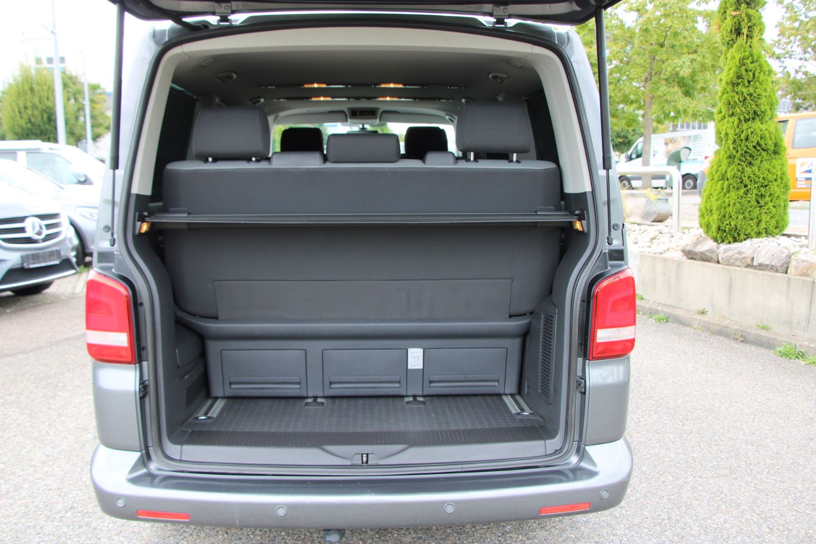 Volkswagen T5 Multivan 2.0TDI