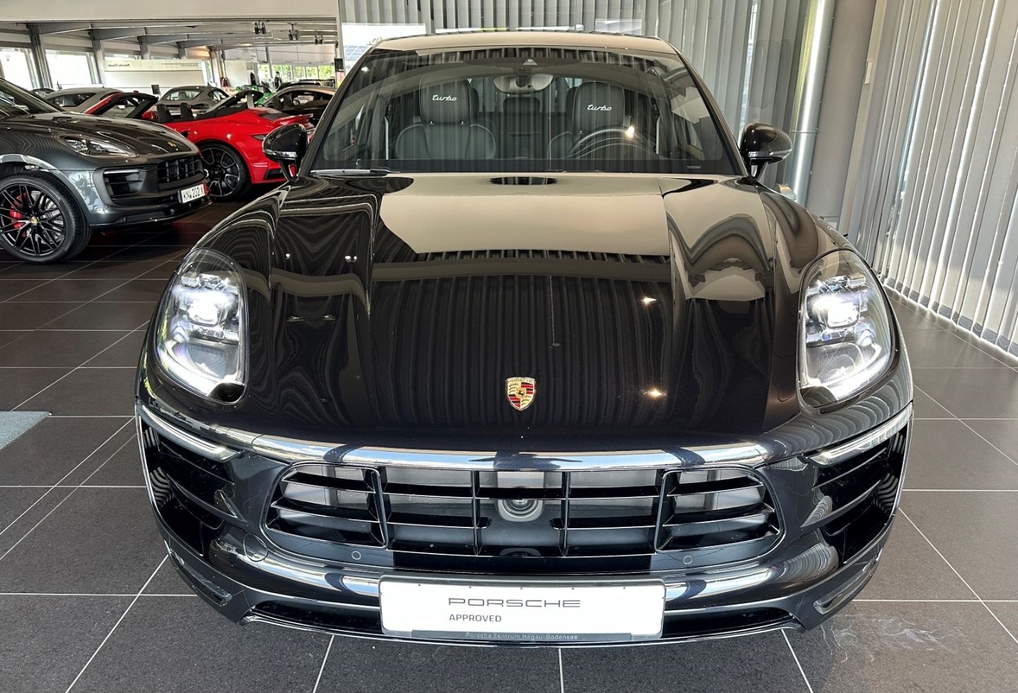 Porsche Macan Turbo pack performance