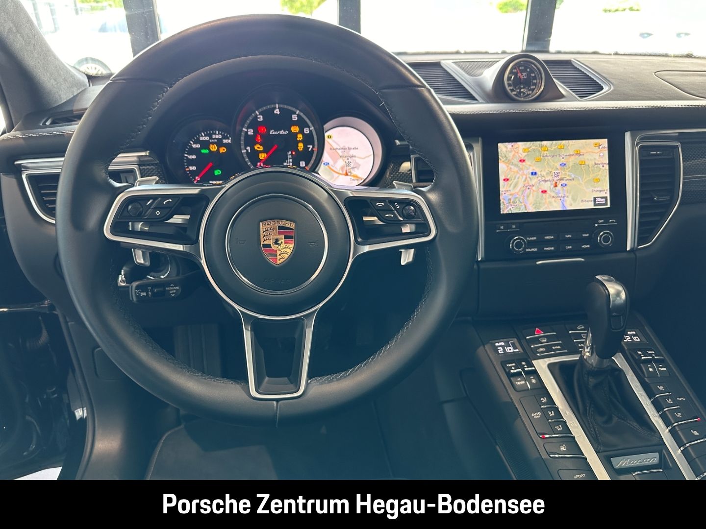 Porsche Macan Turbo pack performance