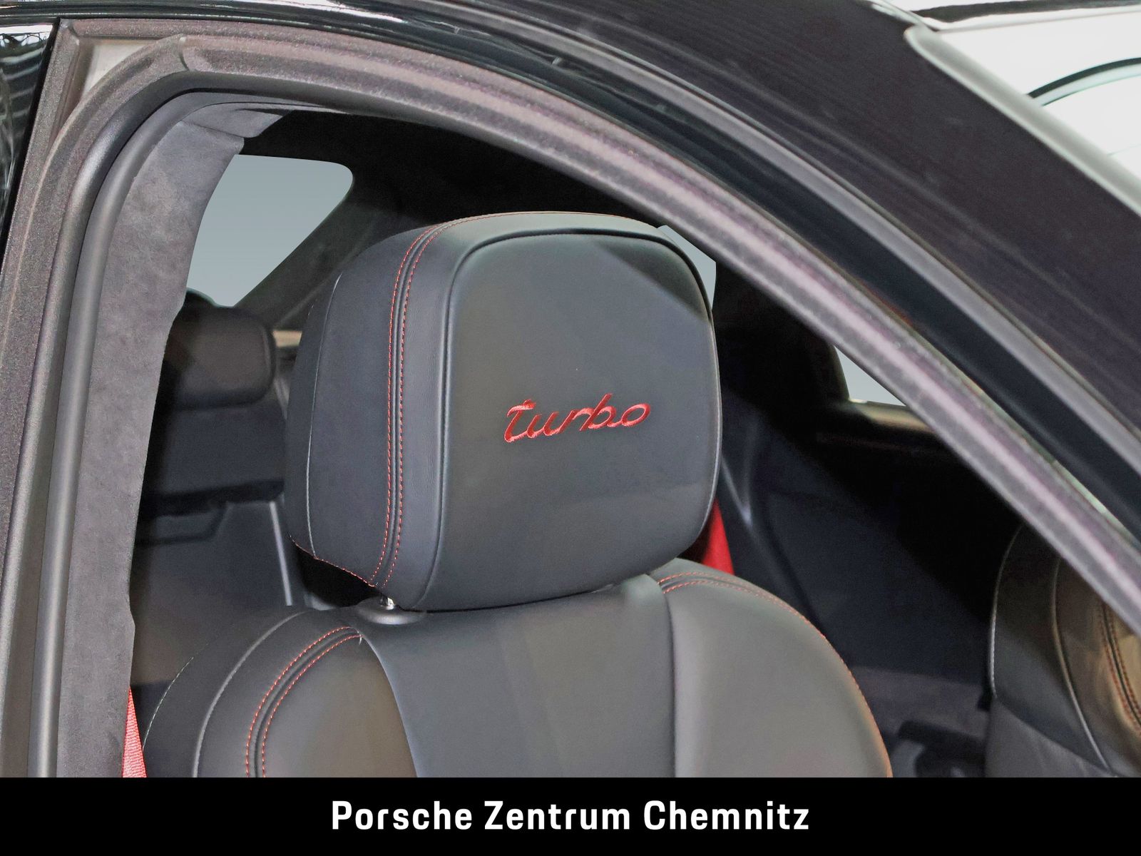Porsche Macan Performance Turbo