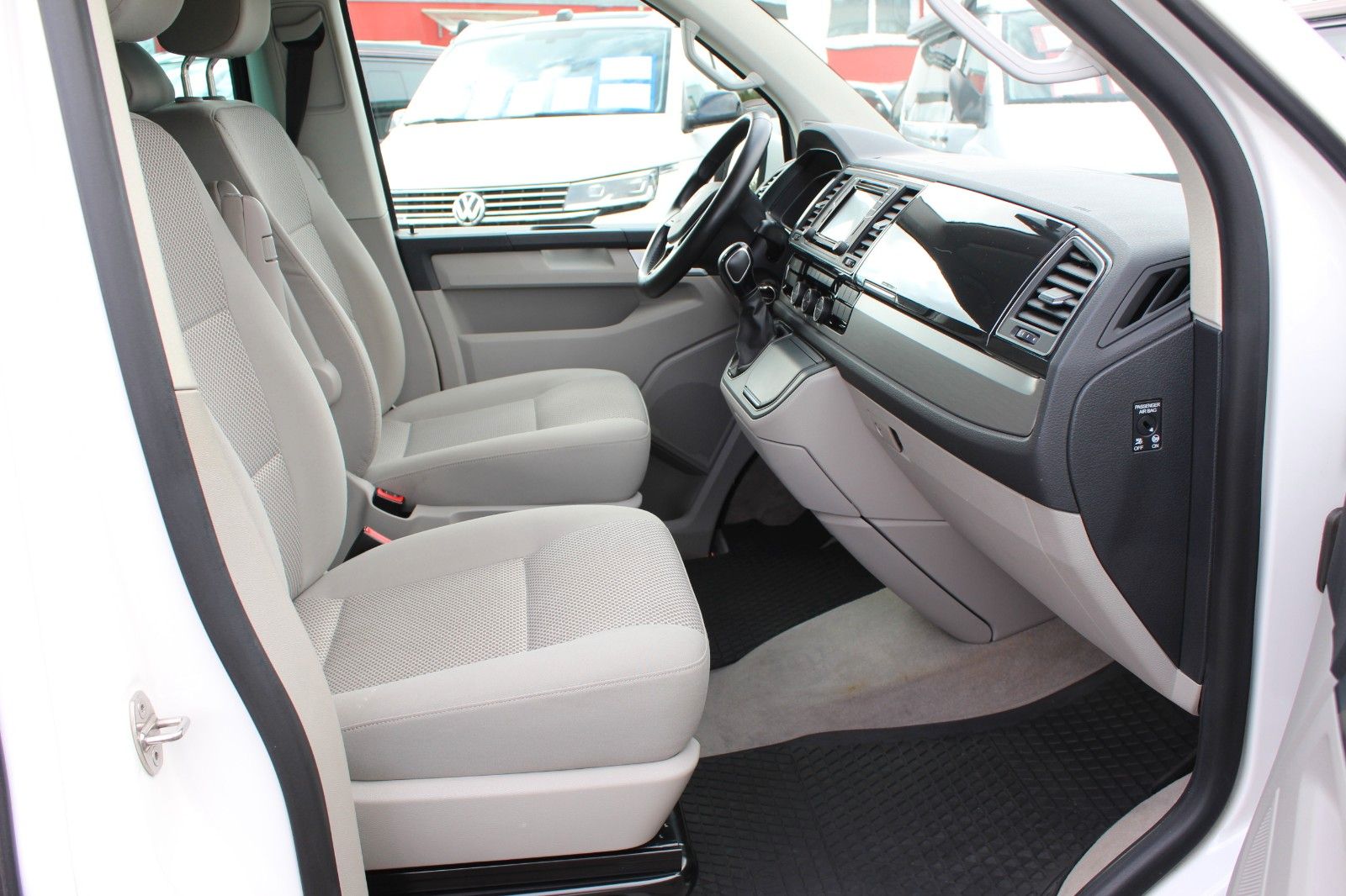 Volkswagen T6 California Beach 7 Places