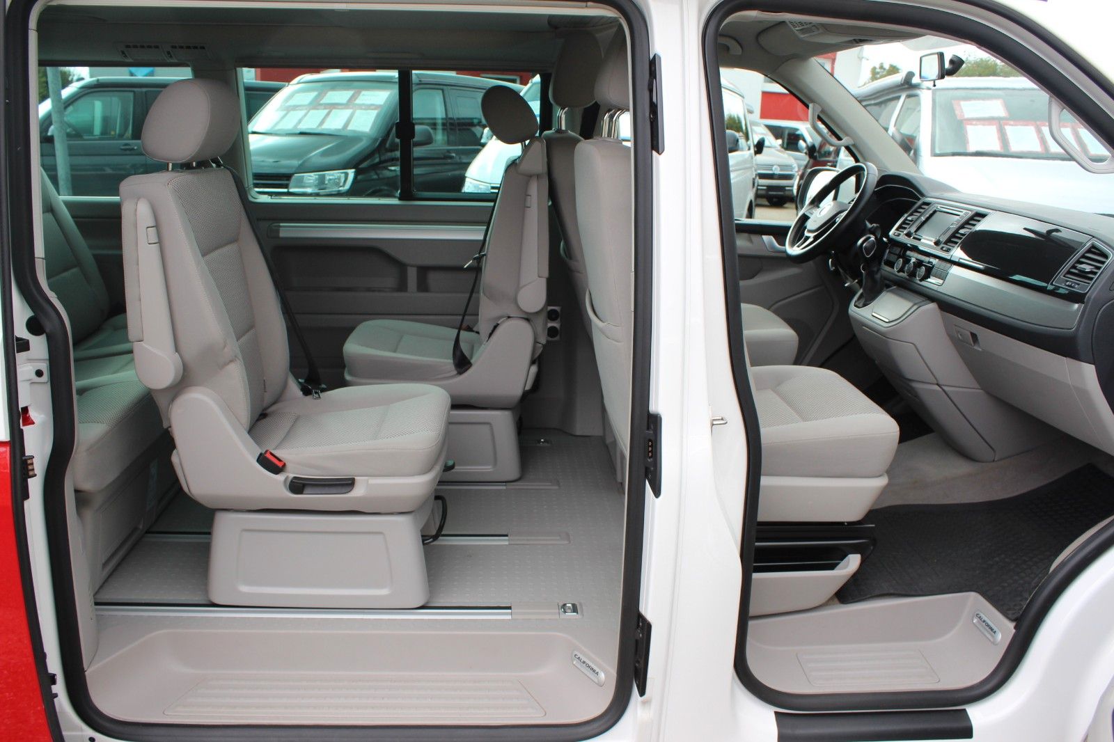 Volkswagen T6 California Beach 7 Places