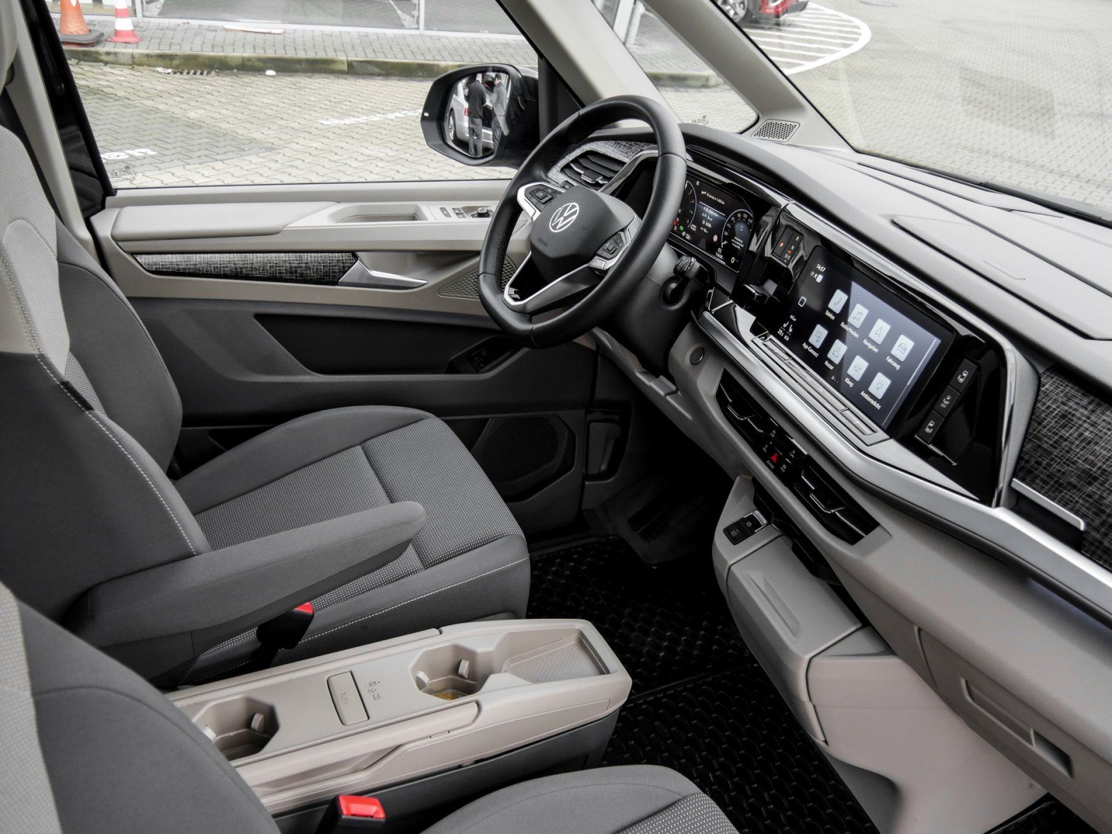 Volkswagen T7 Multivan eHybrid