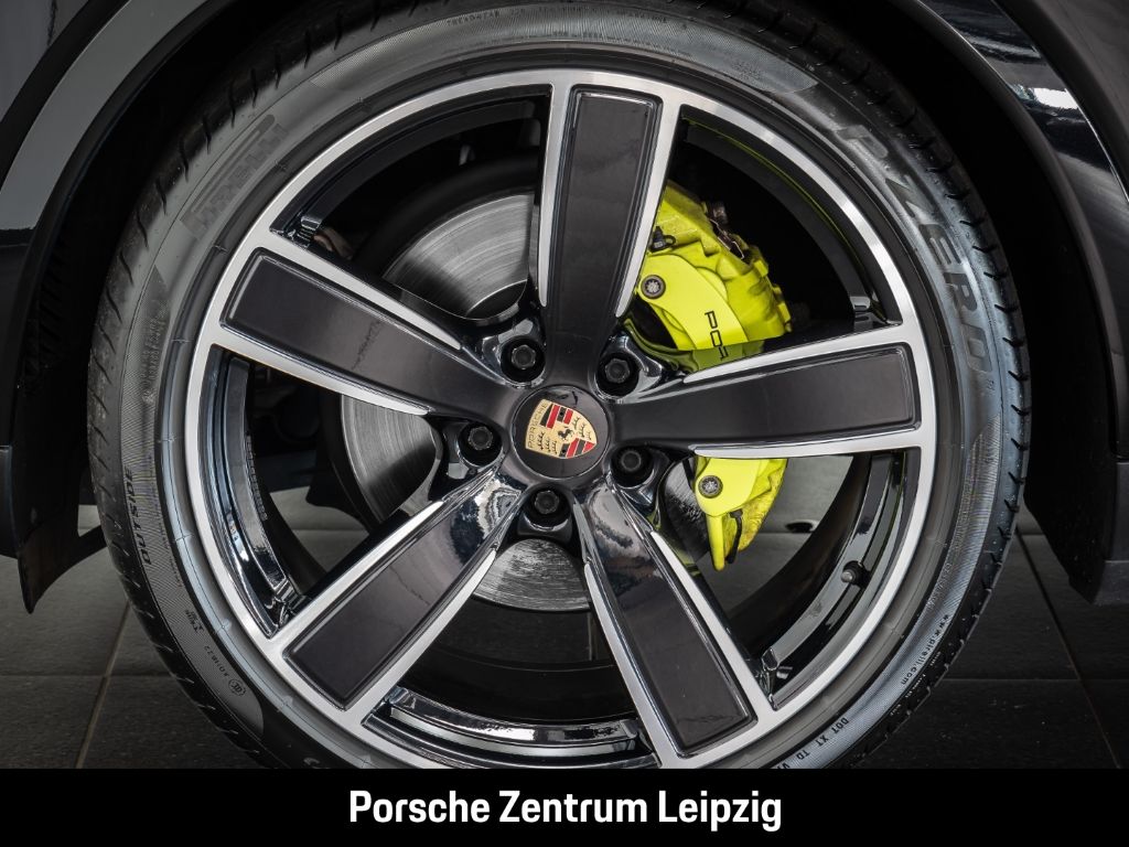 Porsche Cayenne Coupé E-Hybrid Matrix