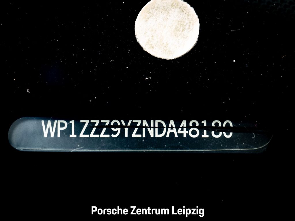 Porsche Cayenne Coupé E-Hybrid Matrix