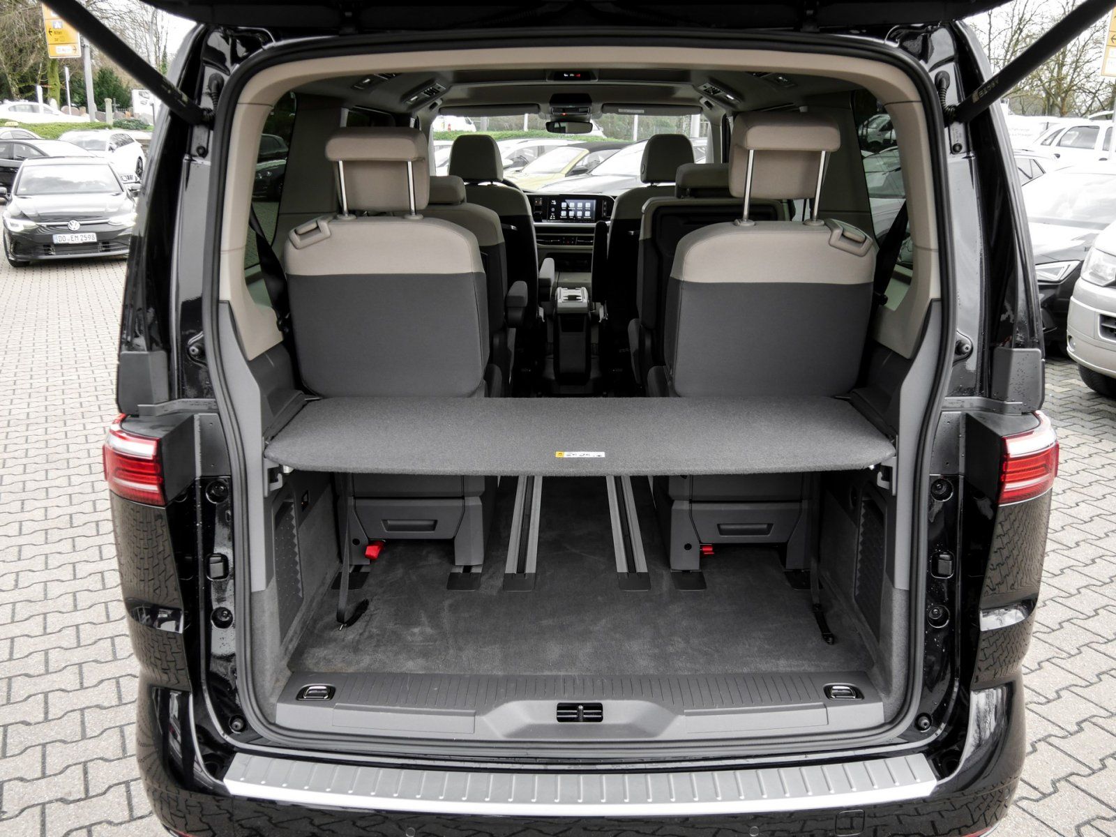 Volkswagen T7 Multivan eHybrid