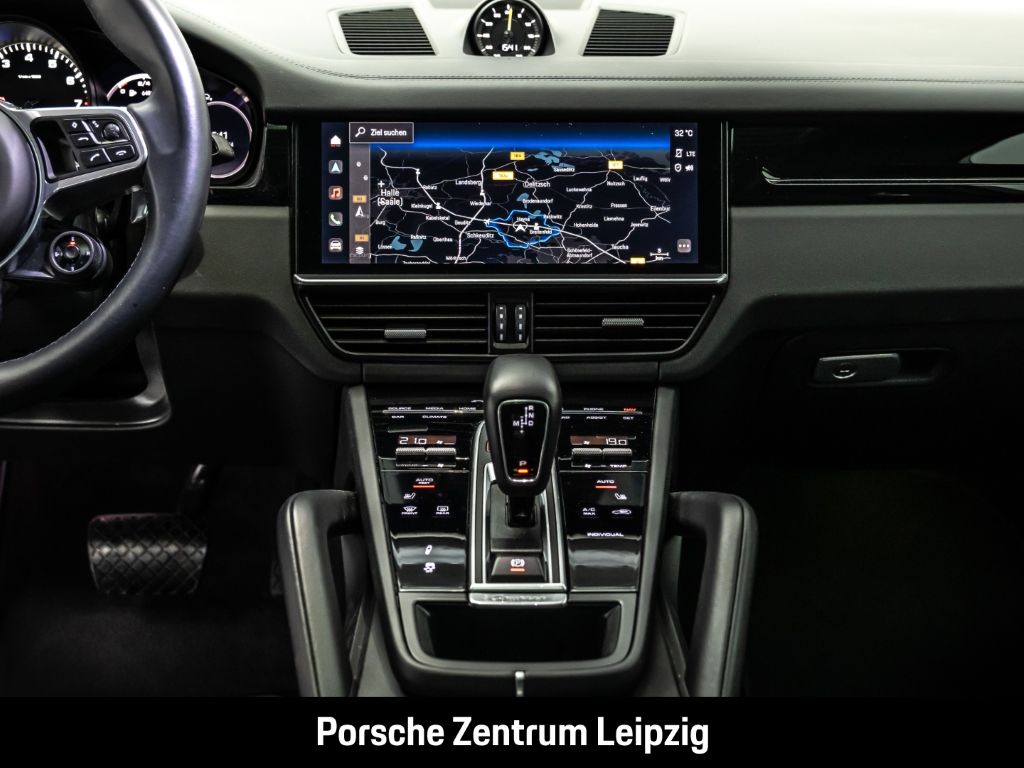 Porsche Cayenne Coupé E-Hybrid Matrix