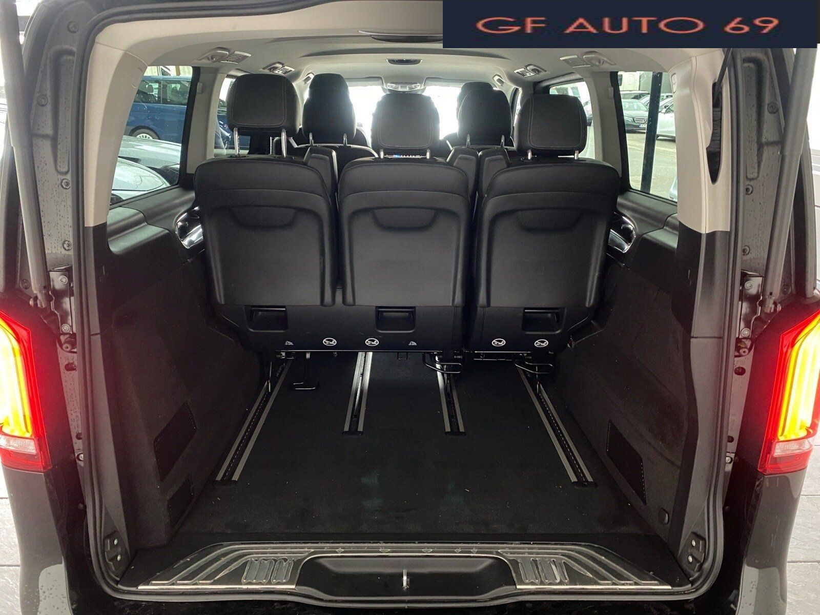 Mercedes-Benz EQV 300 Avantgarde