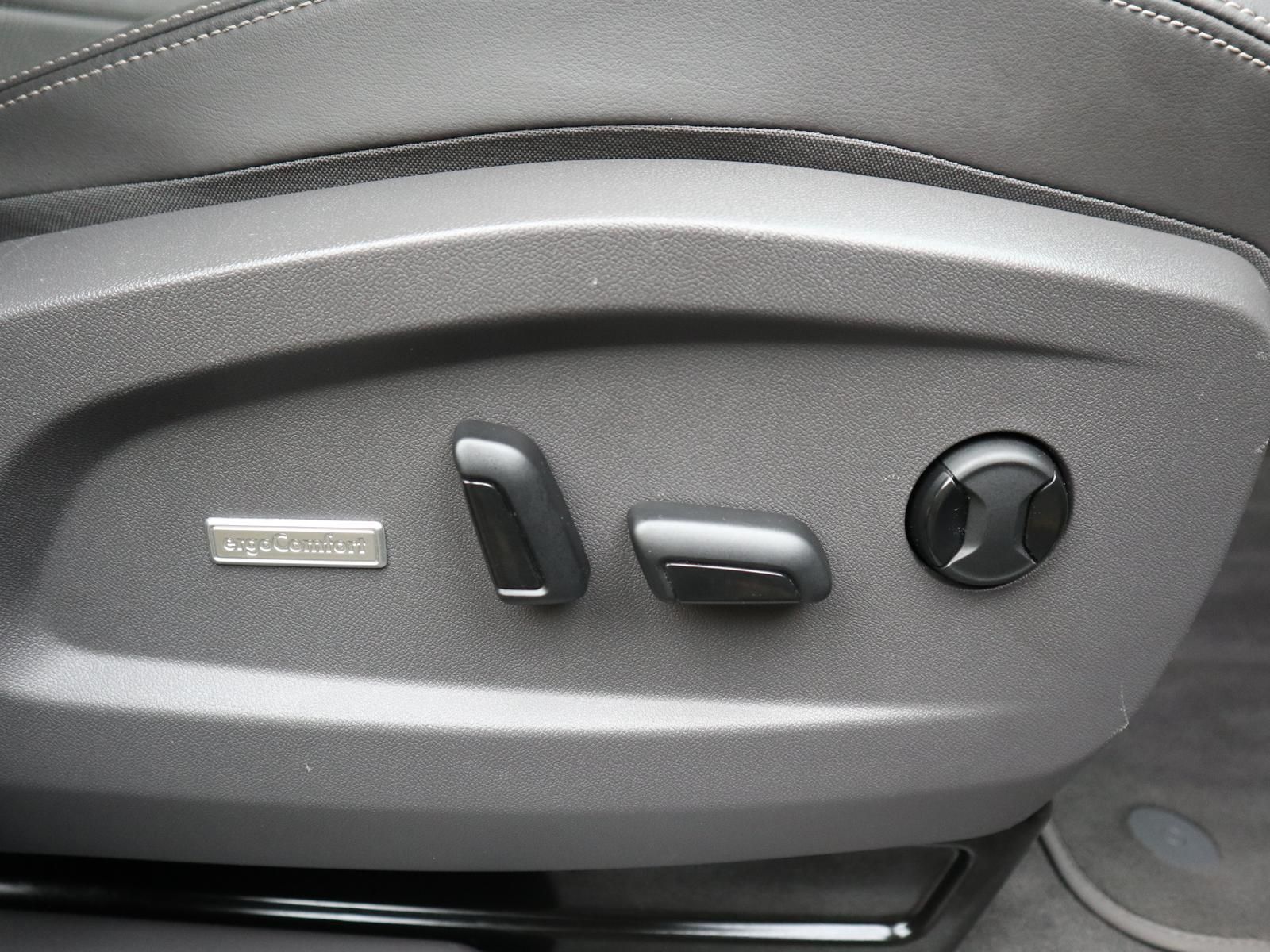 Volkswagen T7 Multivan E-Hybride 150 ch