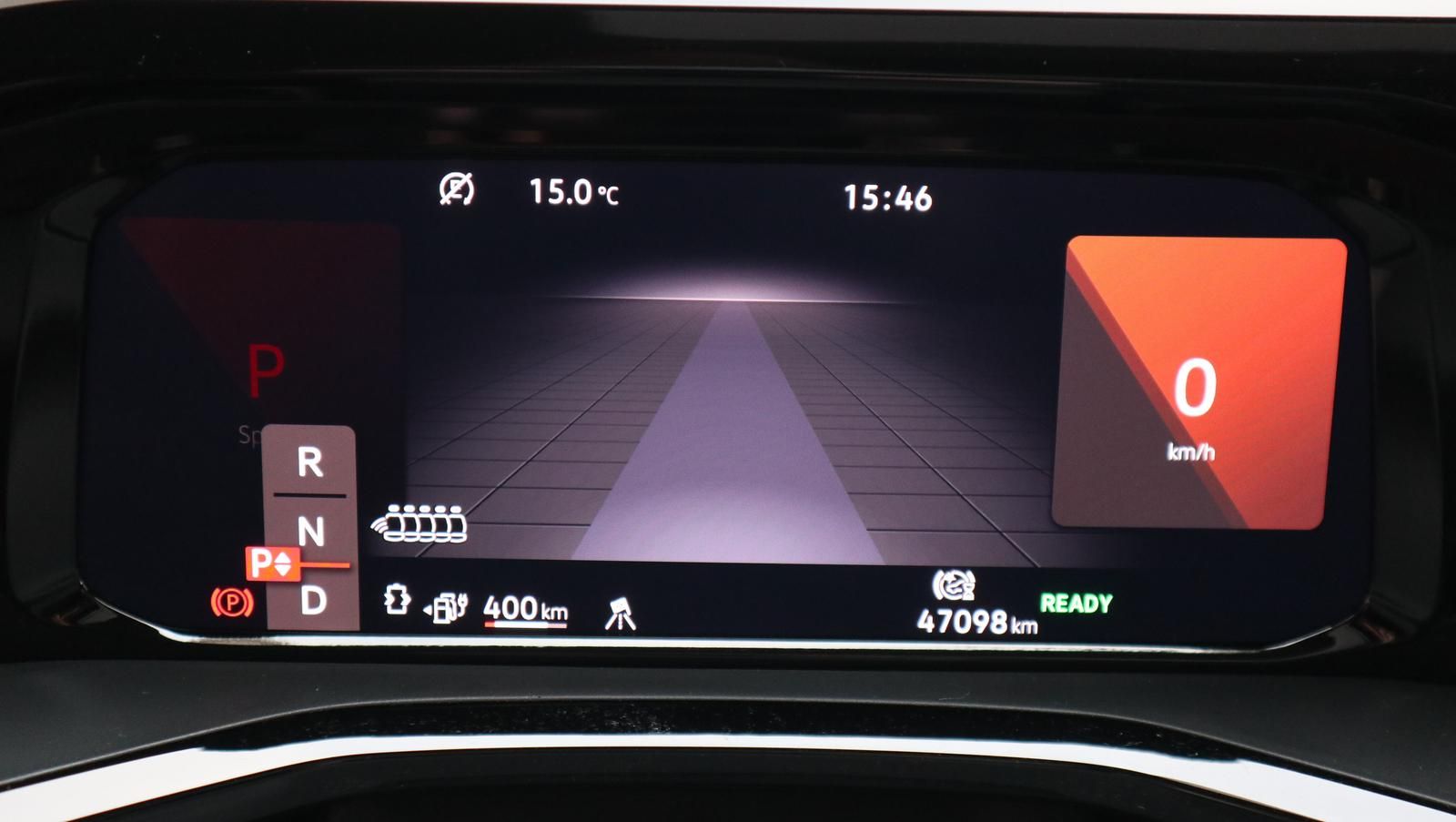 Volkswagen T7 Multivan E-Hybride 150 ch