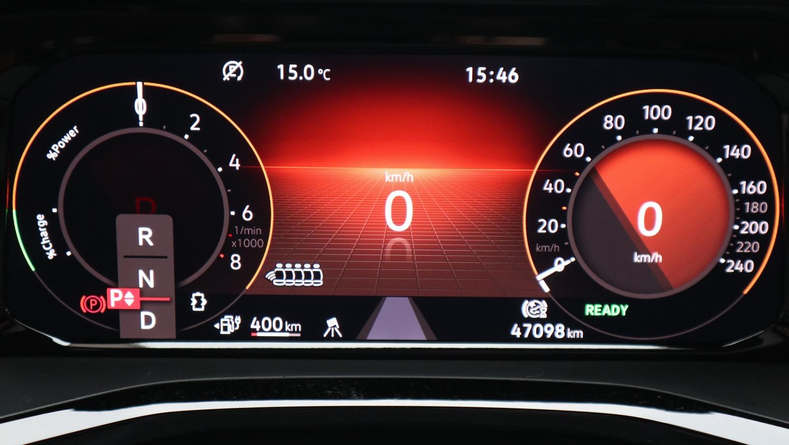 Volkswagen T7 Multivan E-Hybride 150 ch