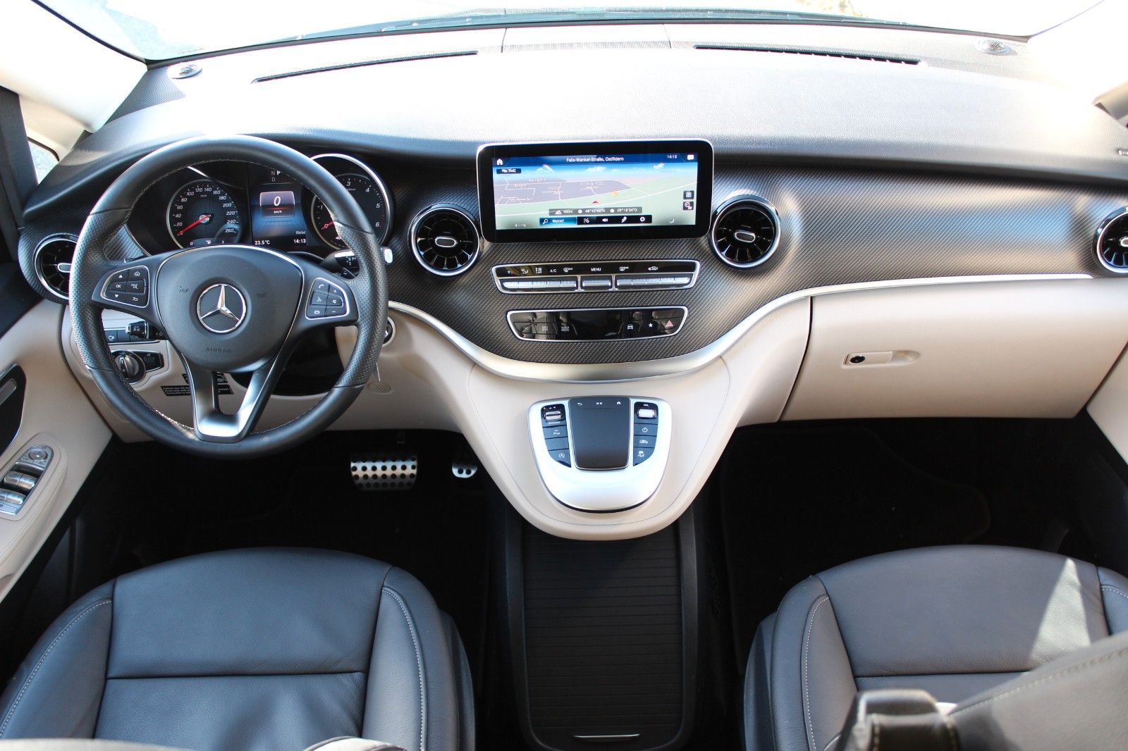 Mercedes-Benz V 300 Marco Polo 4-Matic AMG