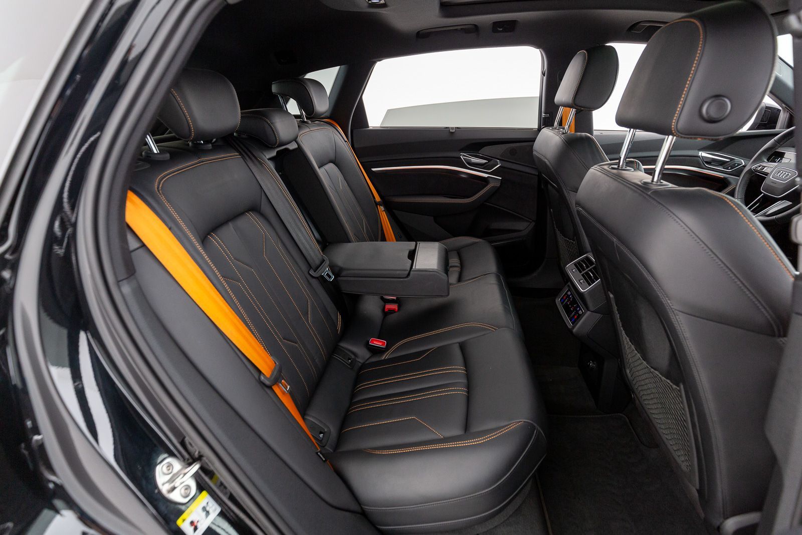 Audi e-tron Ligne S 55 408 ch