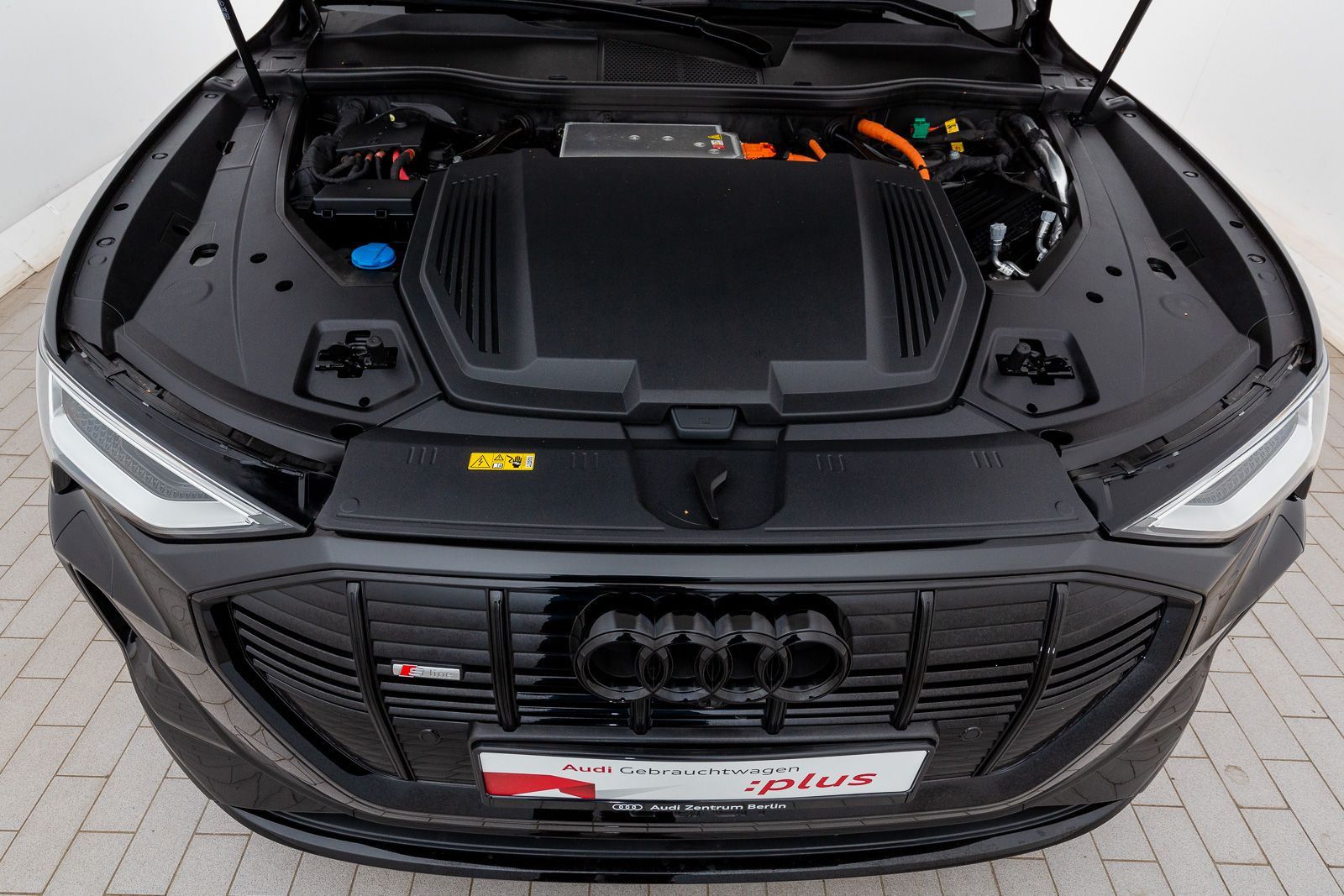 Audi e-tron Ligne S 55 408 ch