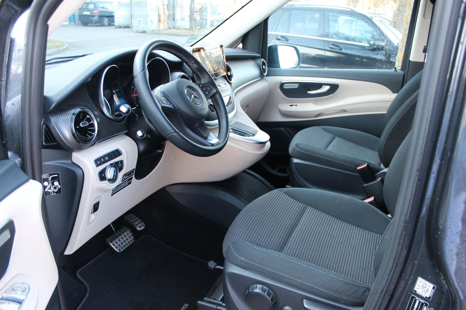 Mercedes-Benz V 300 Marco Polo 4-Matic AMG