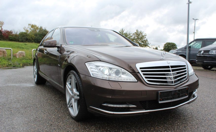 Mercedes-Benz S 500 AMG V8 435 ch