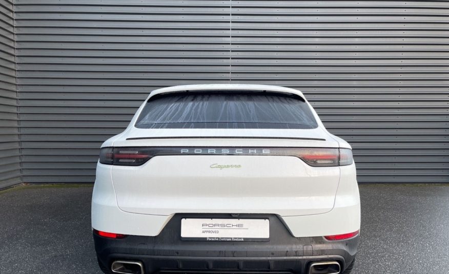Porsche Cayenne Coupé E-Hybrid 462 ch