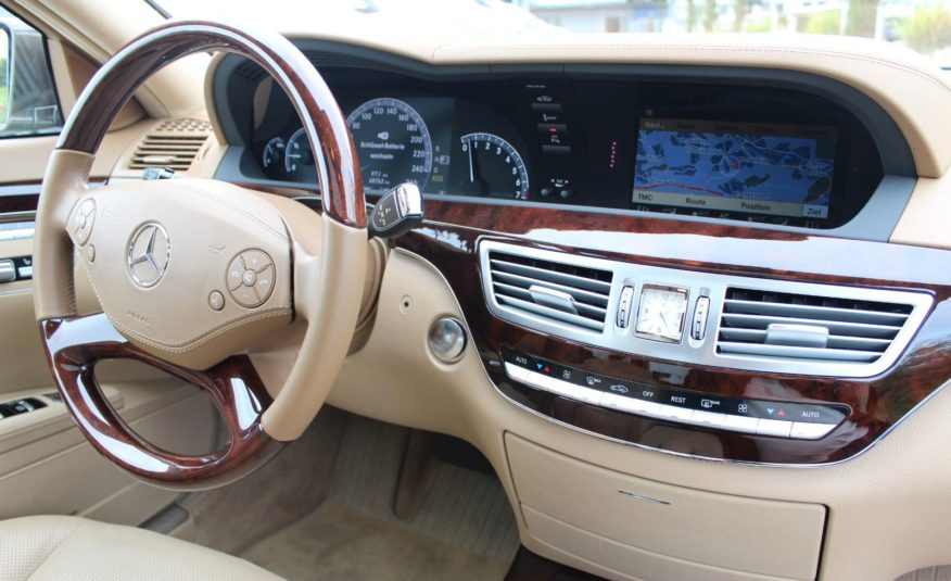 Mercedes-Benz S 500 AMG V8 435 ch