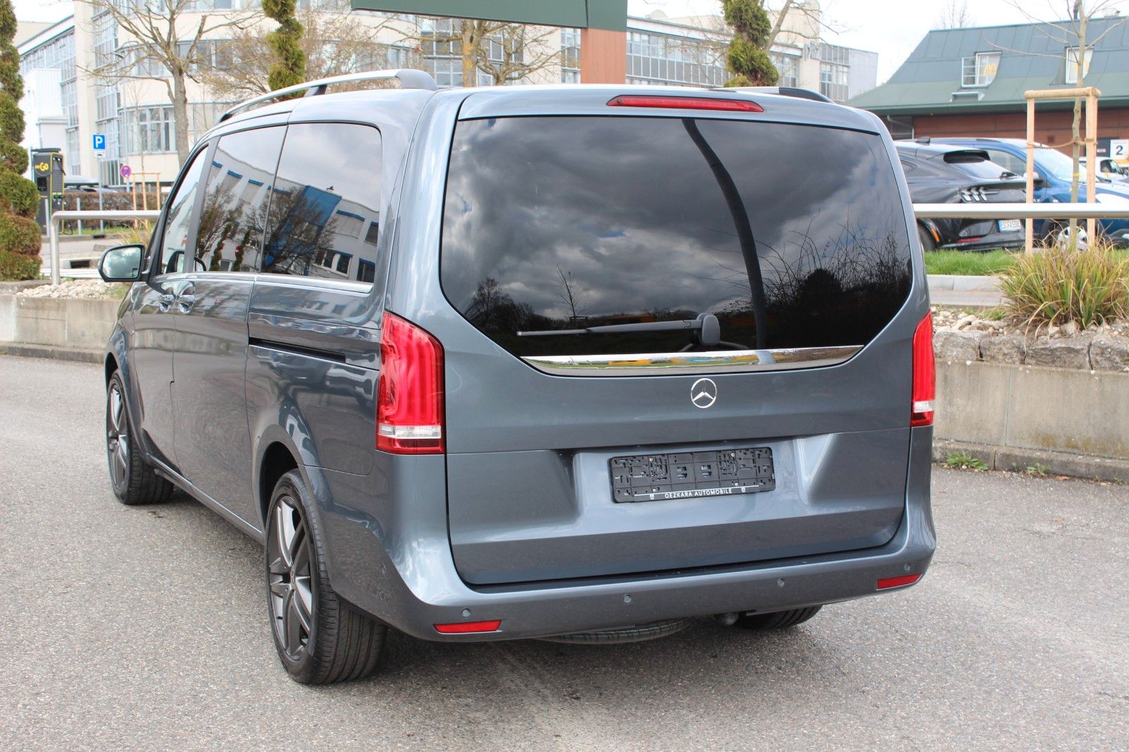 Mercedes-Benz V 250 Avantgarde 4-Matic Long