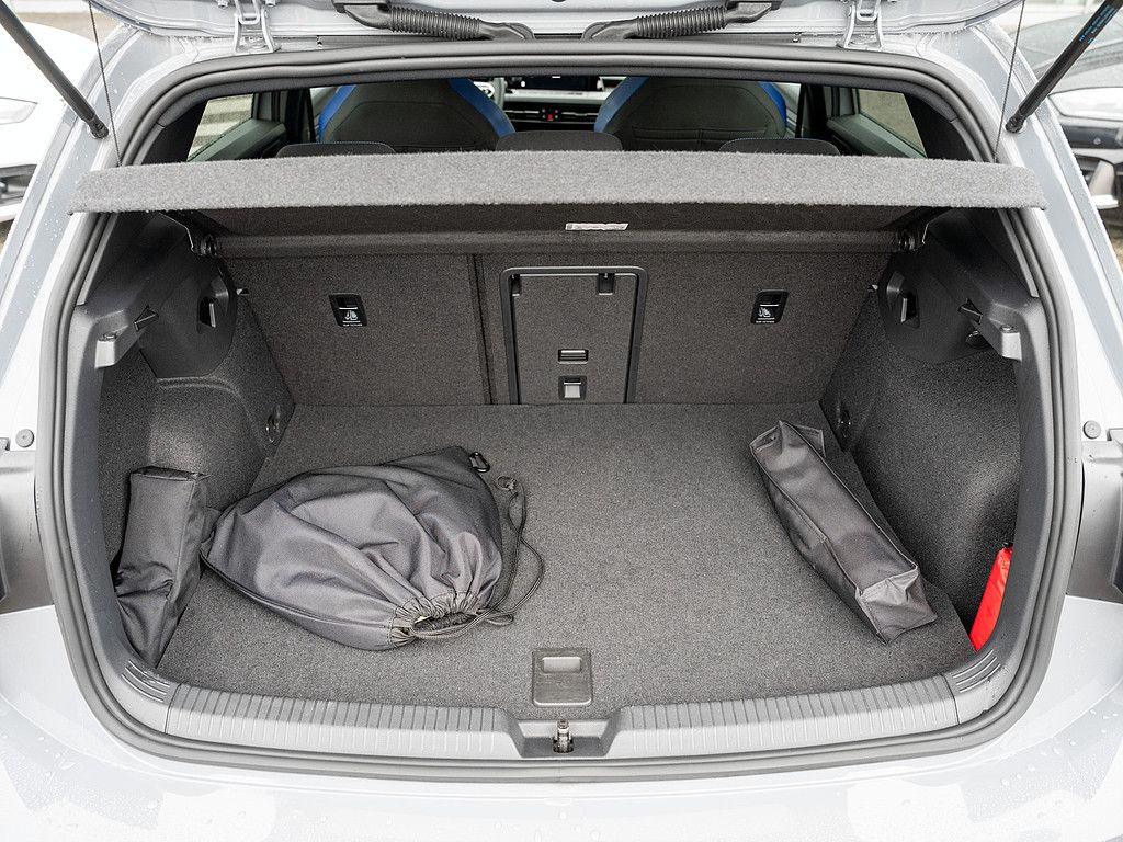 Volkswagen Golf VIII GTE 245 ch