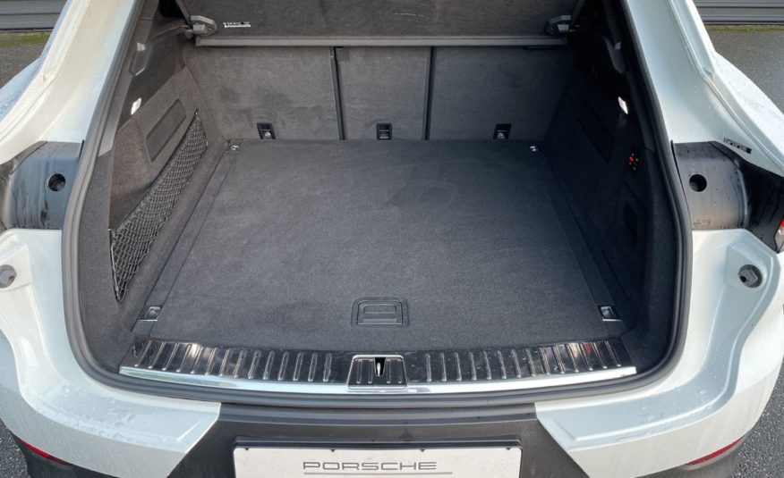 Porsche Cayenne Coupé E-Hybrid 462 ch