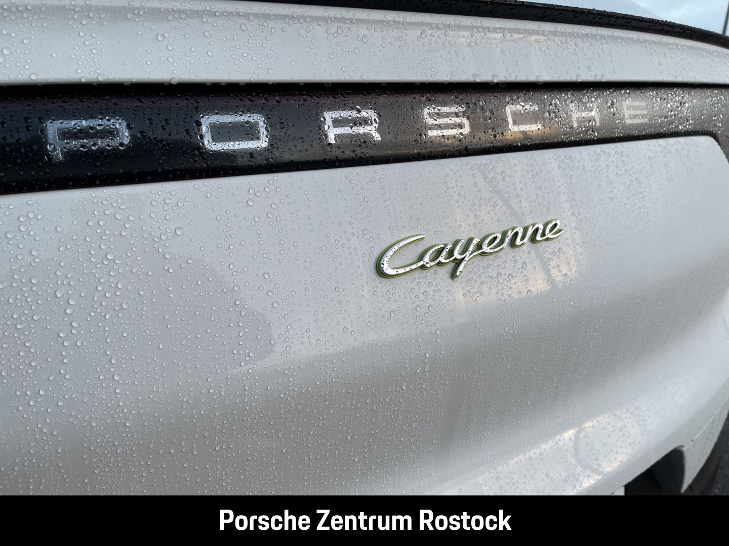 Porsche Cayenne Coupé E-Hybrid 462 ch