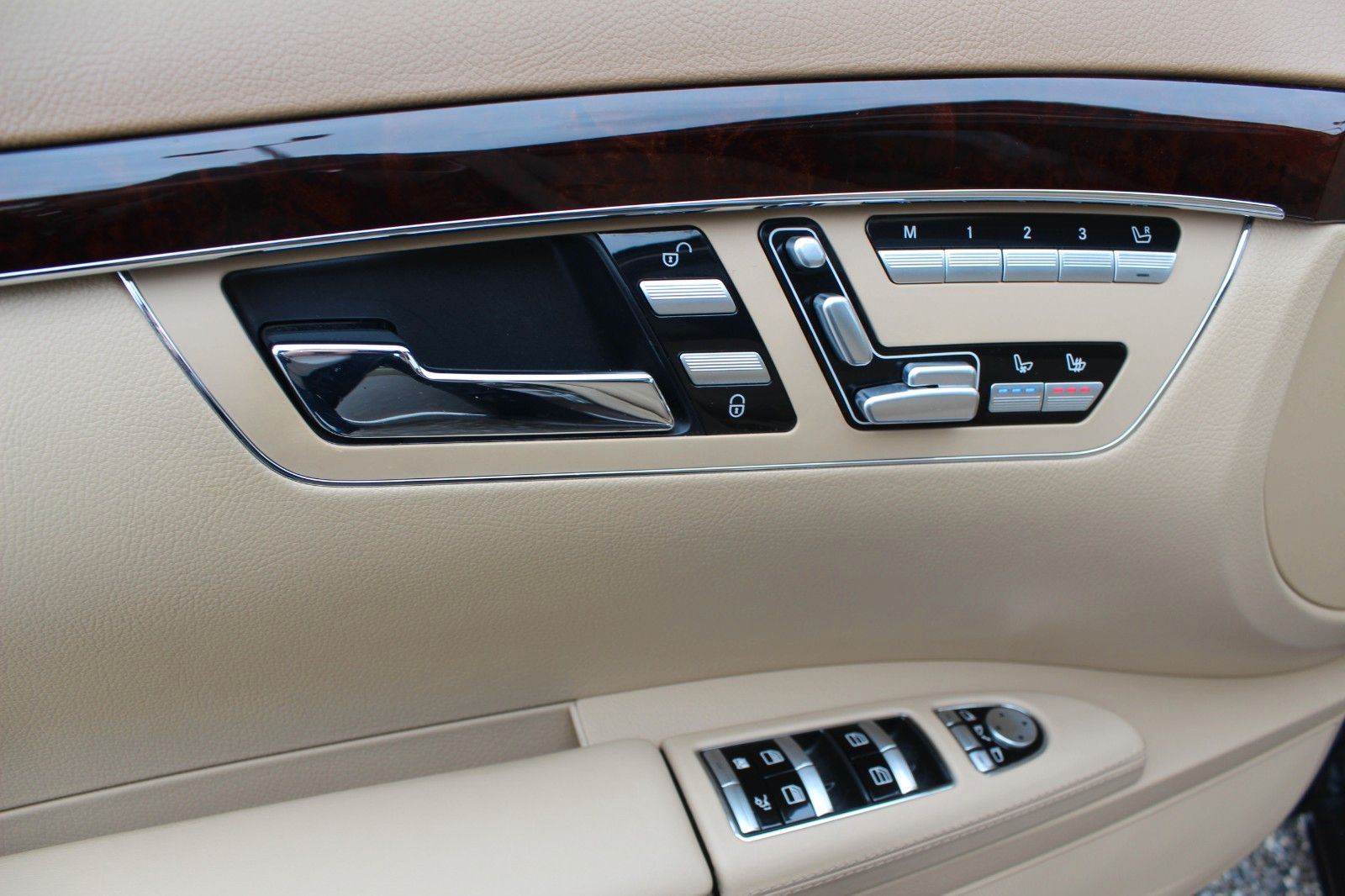 Mercedes-Benz S 500 AMG V8 435 ch