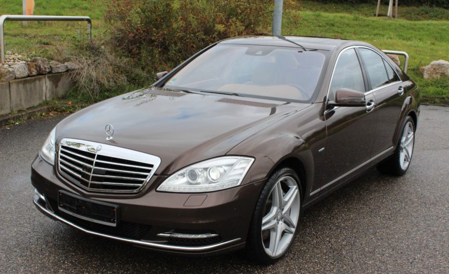 Mercedes-Benz S 500 AMG V8 435 ch