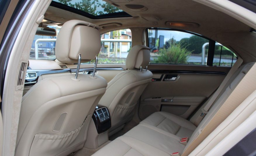 Mercedes-Benz S 500 AMG V8 435 ch