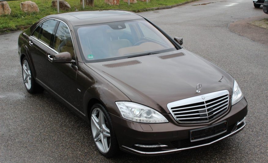 Mercedes-Benz S 500 AMG V8 435 ch