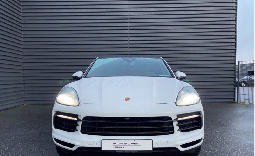 Porsche Cayenne Coupé E-Hybrid 462 ch