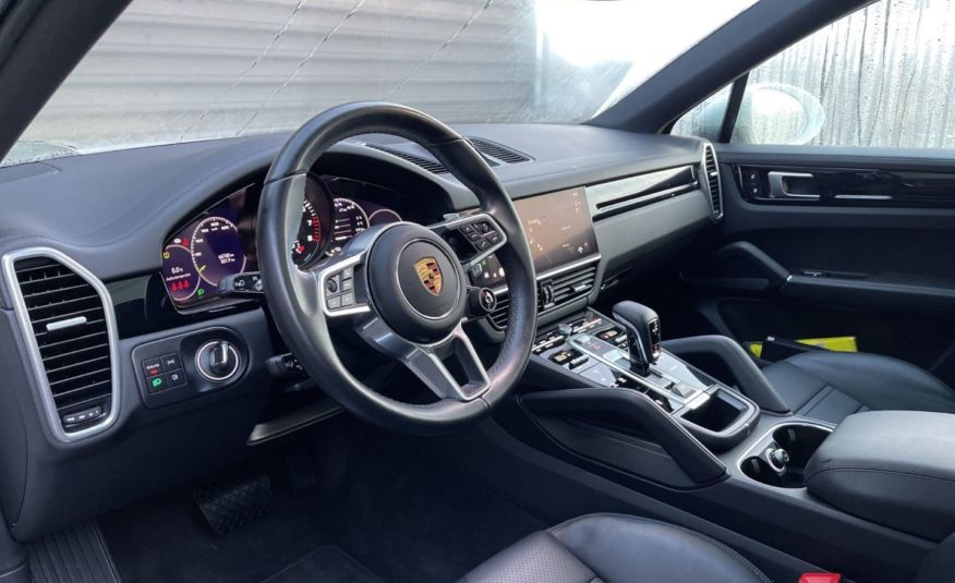 Porsche Cayenne Coupé E-Hybrid 462 ch