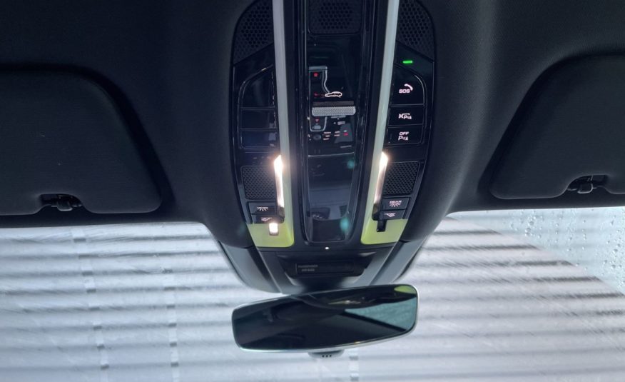 Porsche Cayenne Coupé E-Hybrid 462 ch