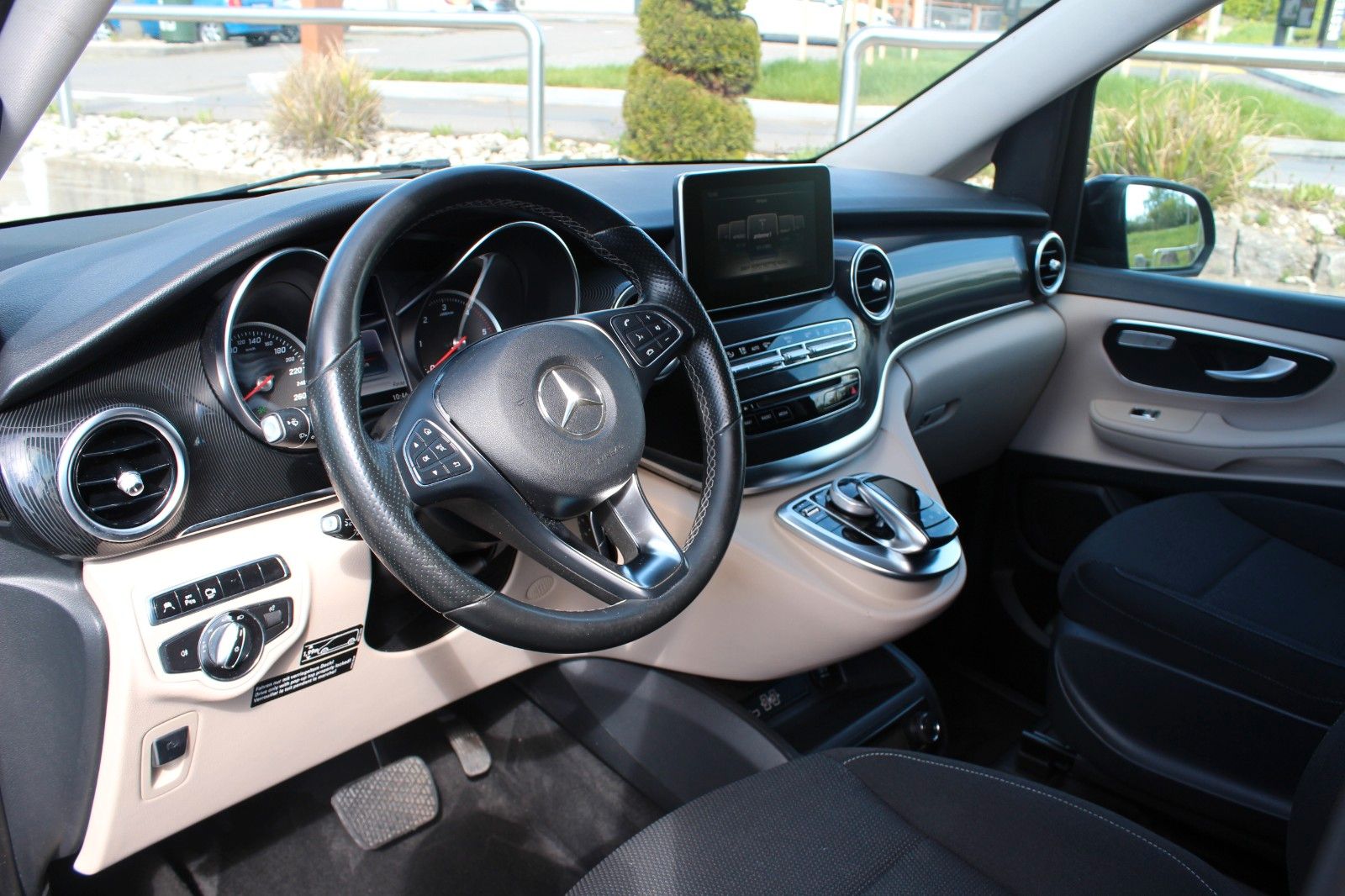 Mercedes-Benz V250 Marco Polo Edition