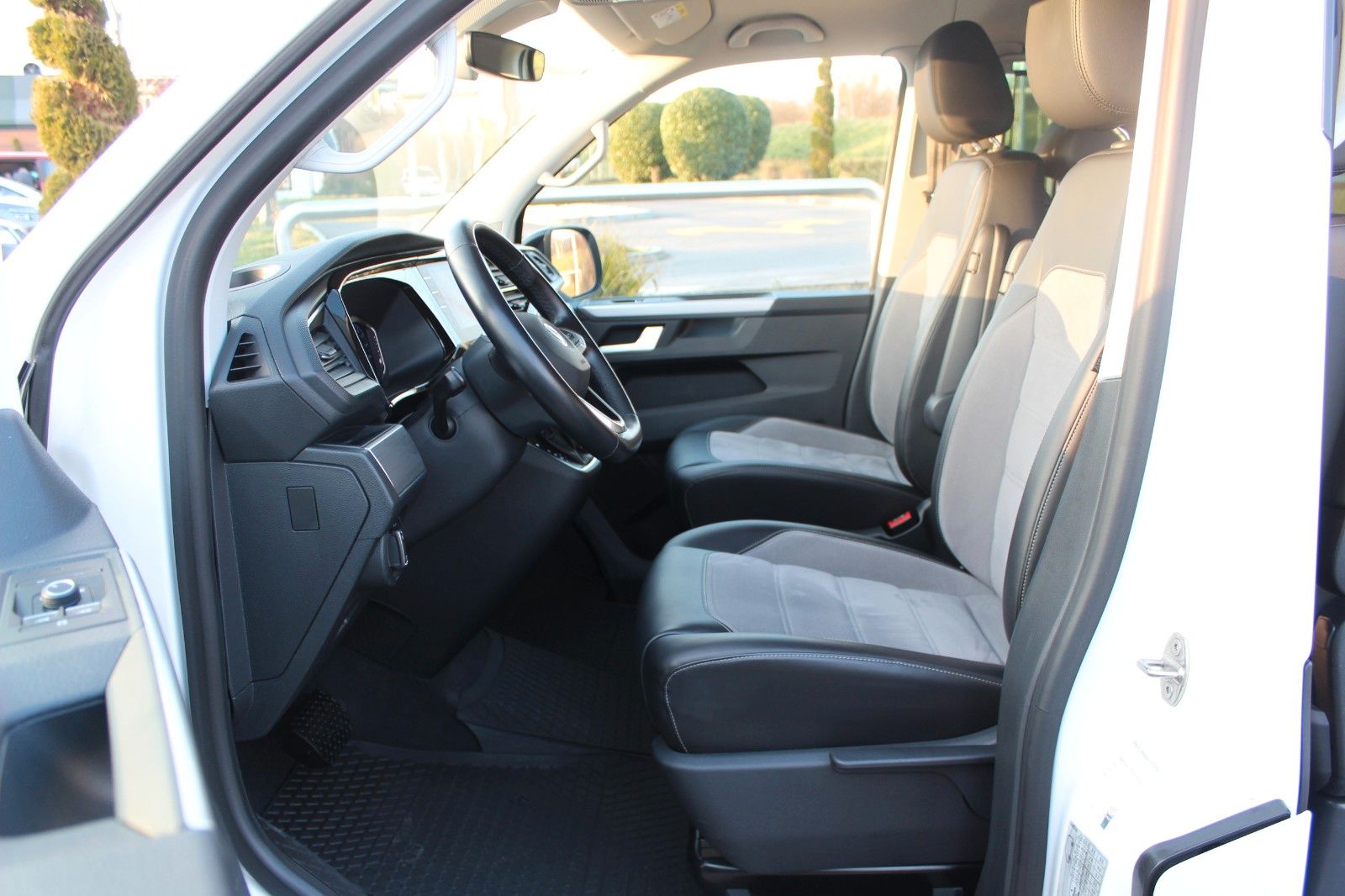 Volkswagen T6.1 Multivan Edition 150 ch DSG
