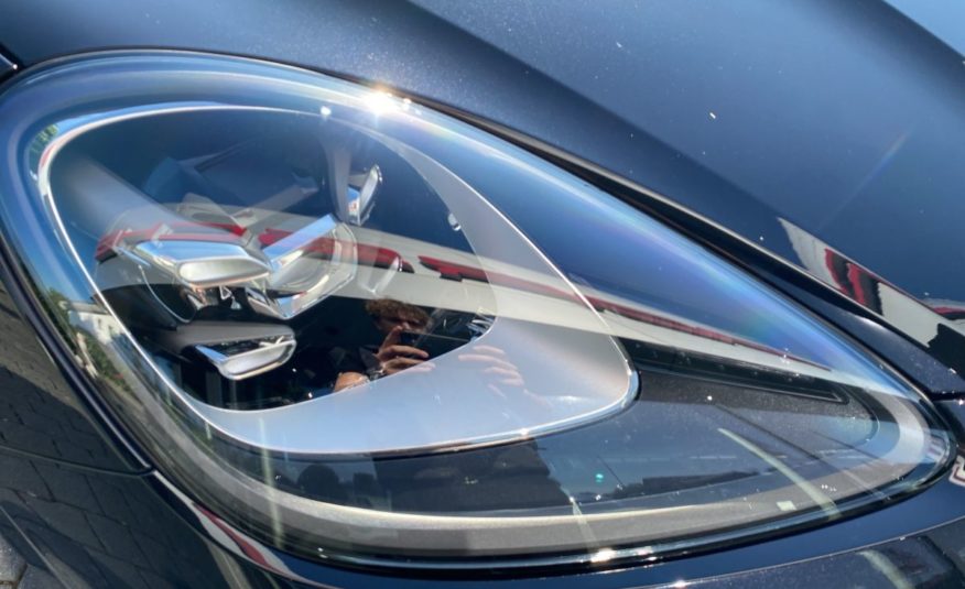 Porsche Cayenne Coupé E-Hybrid 462 ch